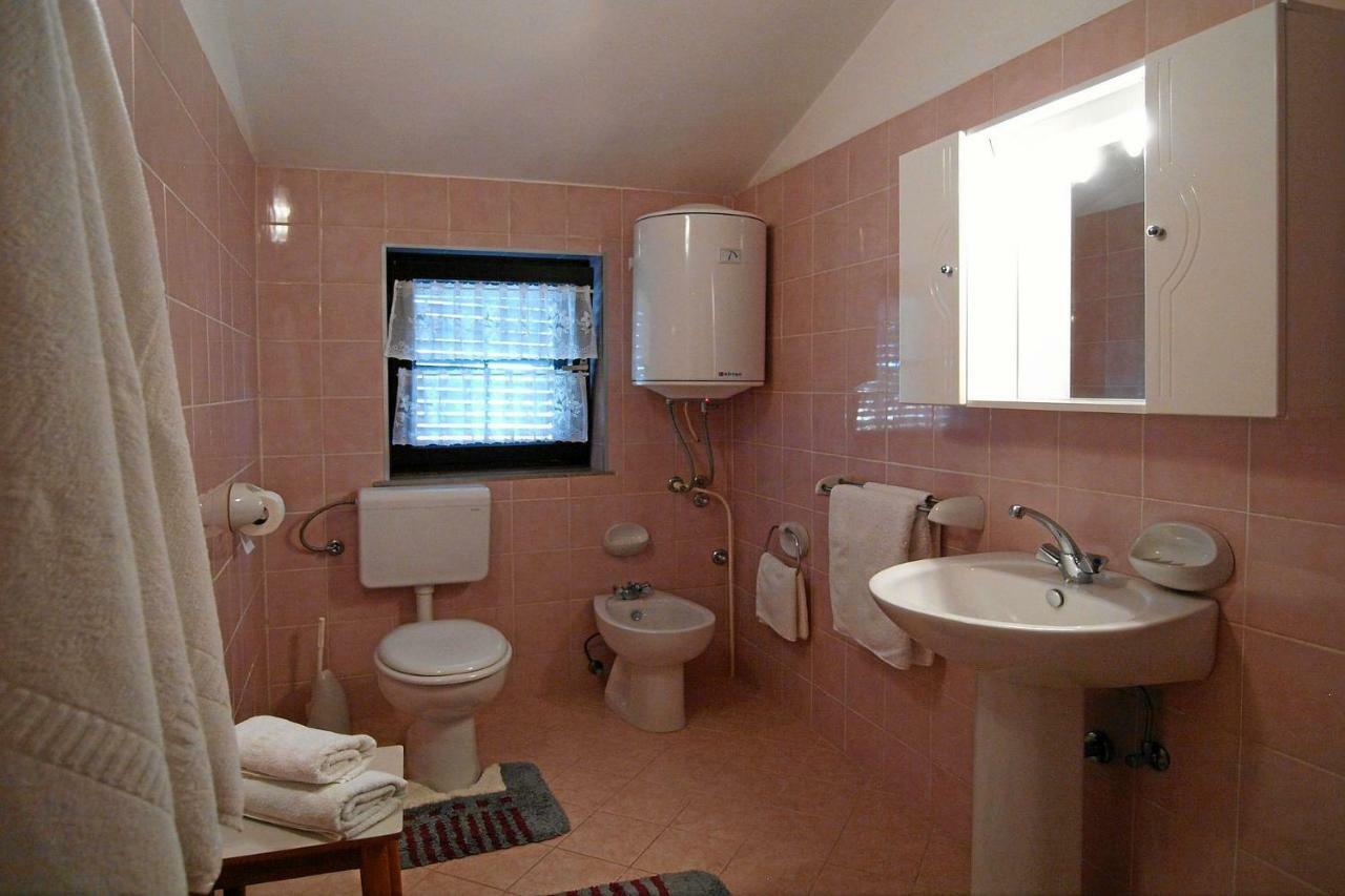 Apartment Pokrajac Ровинско село Екстериор снимка